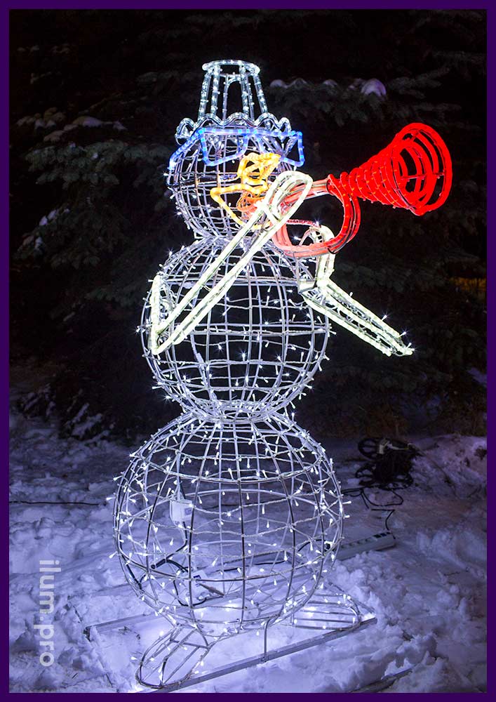 Световая фигура для украшения города на новогодние праздники в форме снеговика