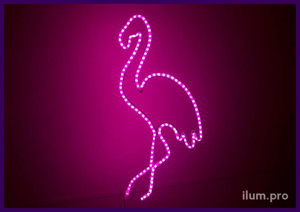 Розовый фламинго светящийся из гирлянд