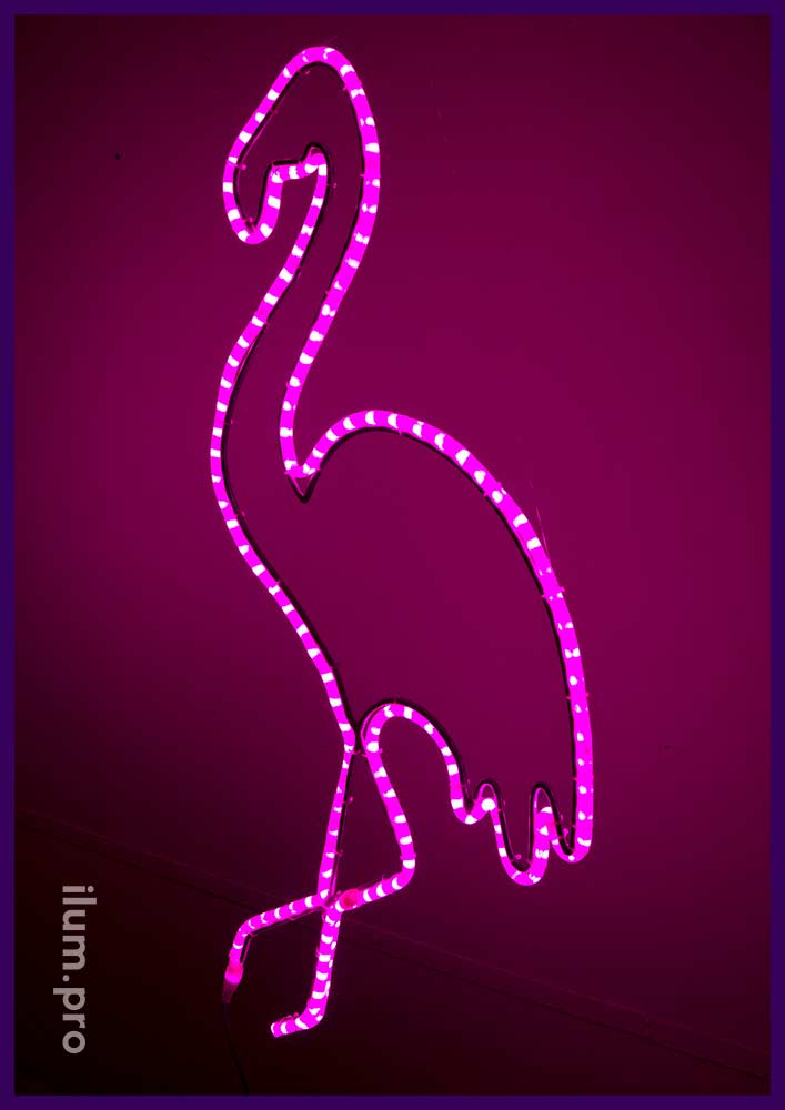 Фламинго с контуром из светодиодного дюралайта розового цвета