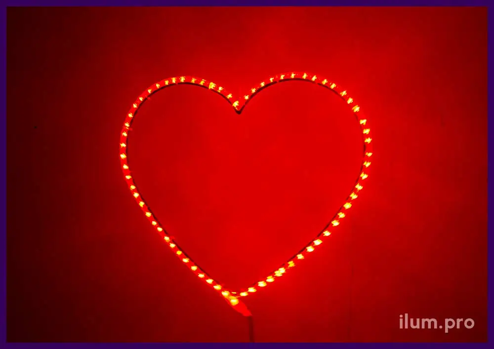 Контурное светодиодное сердце из матового дюралайта
