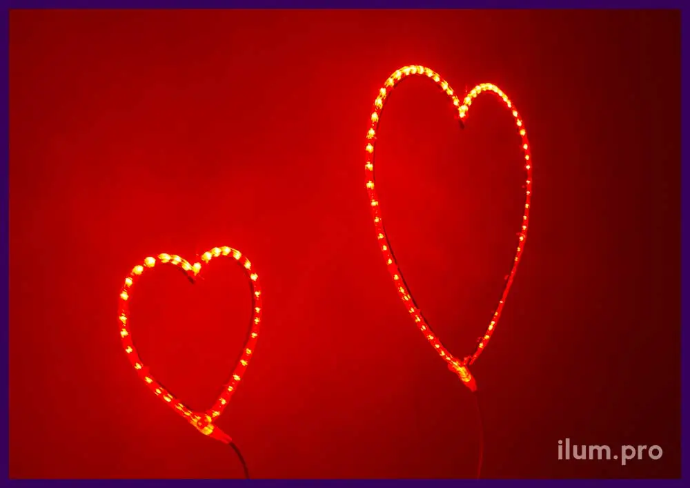 Сердце красное из дюралайта с подсветкой контура