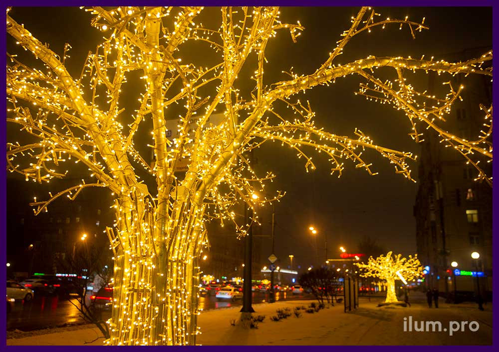 Алюминиевые деревья с подсветкой гирляндами в Москве