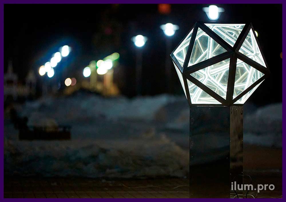 Многогранник с подсветкой гибким неоном - необычный светильник для парков и скверов с защитой от осадков