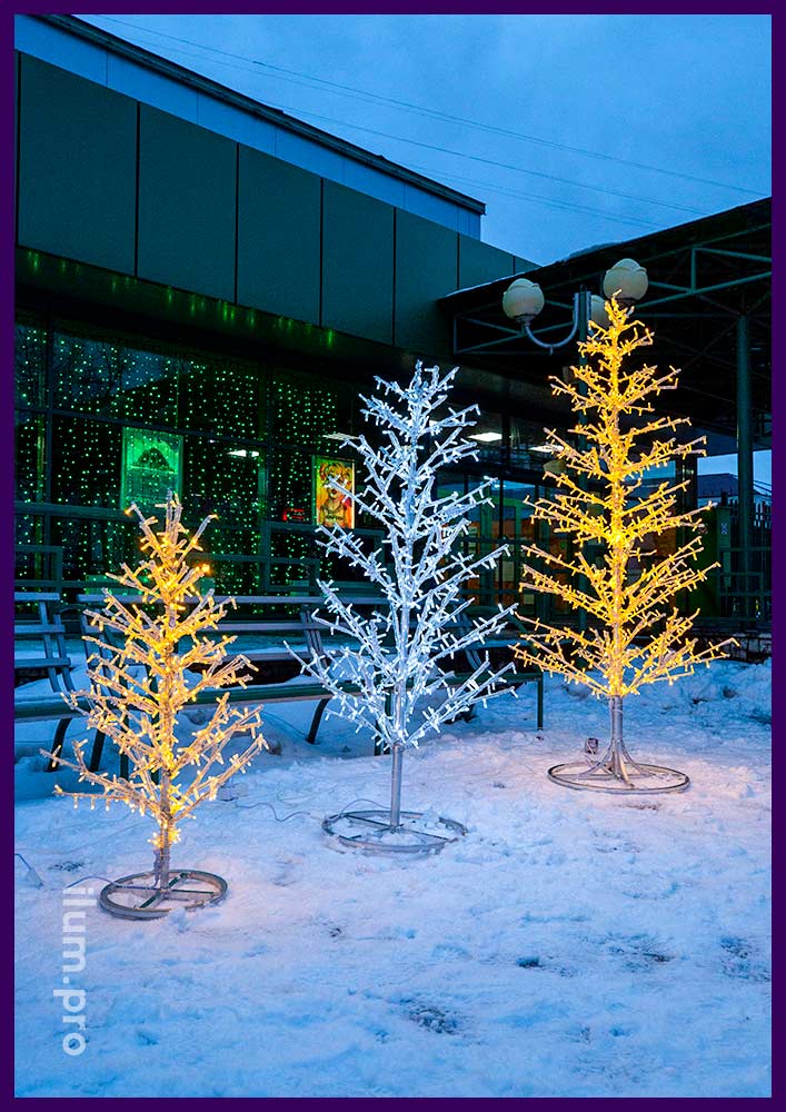 Светодиодные деревья из алюминия и подсветки гирляндами