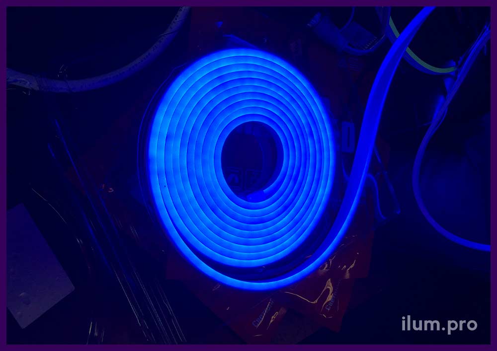 Синий светодиодный неон гибкий для рекламы и контуров декораций