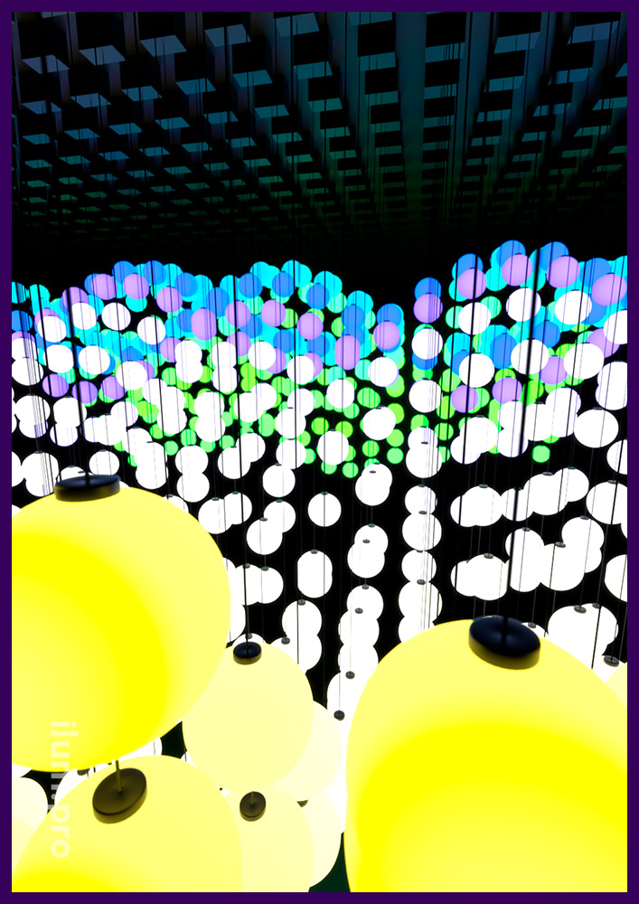 Кинетические шары RGB с встроенной подсветкой на управляемых лебёдках