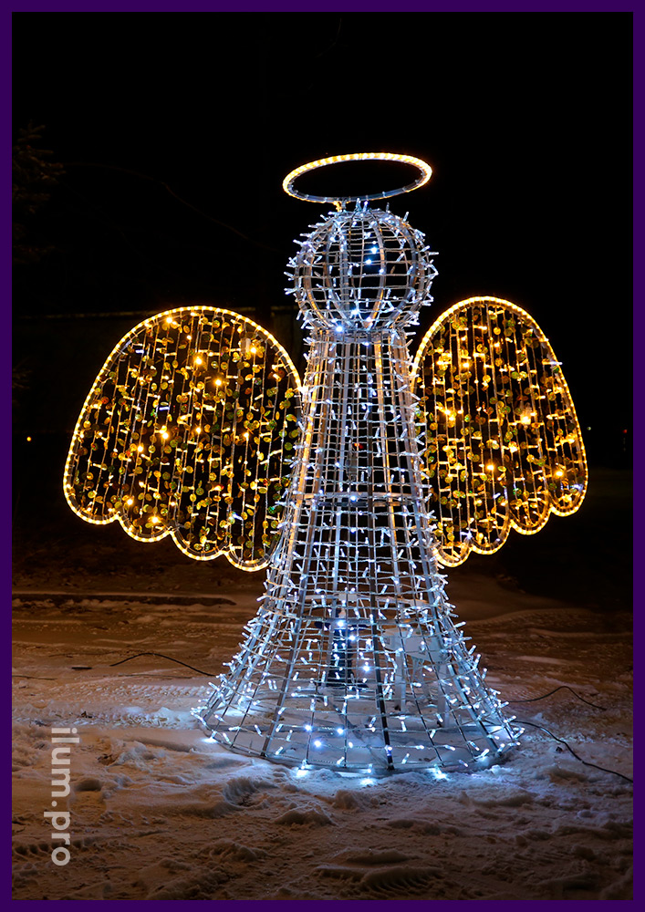 Новогодние декорации с подсветкой в форме ангелов с большими крыльями и нимбом над головой