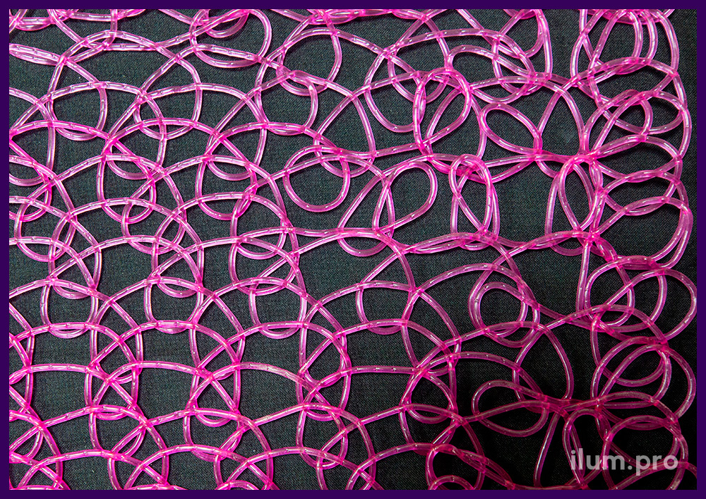 Новогодний декоративный материал - разноцветные сетки из ПВХ в рулонах по 10 метров