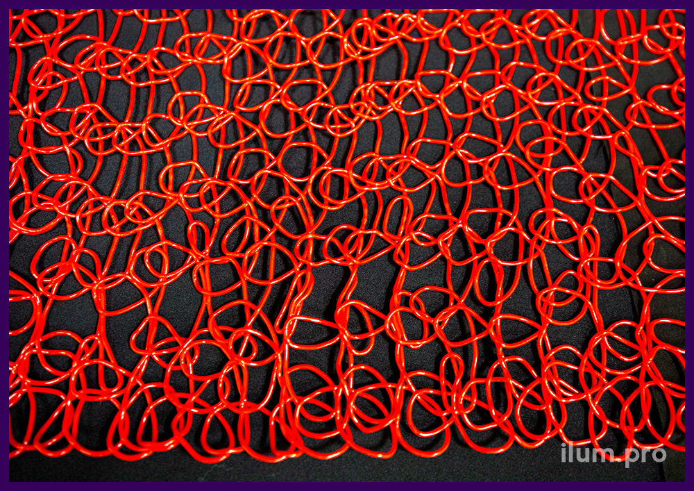 Сетка декоративная эластичная из петель ПВХ, красный цвет полимера, рулон 10 м