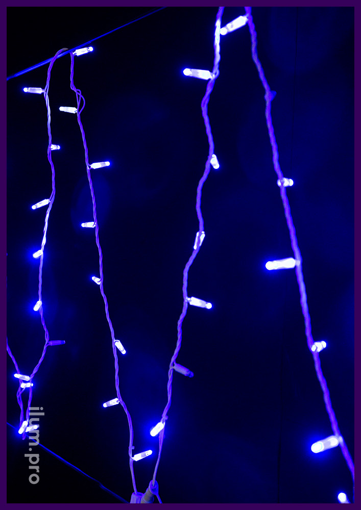 Нить светодиодная мерцающая на кабеле из белого ПВХ, синий цвет свечения диодов