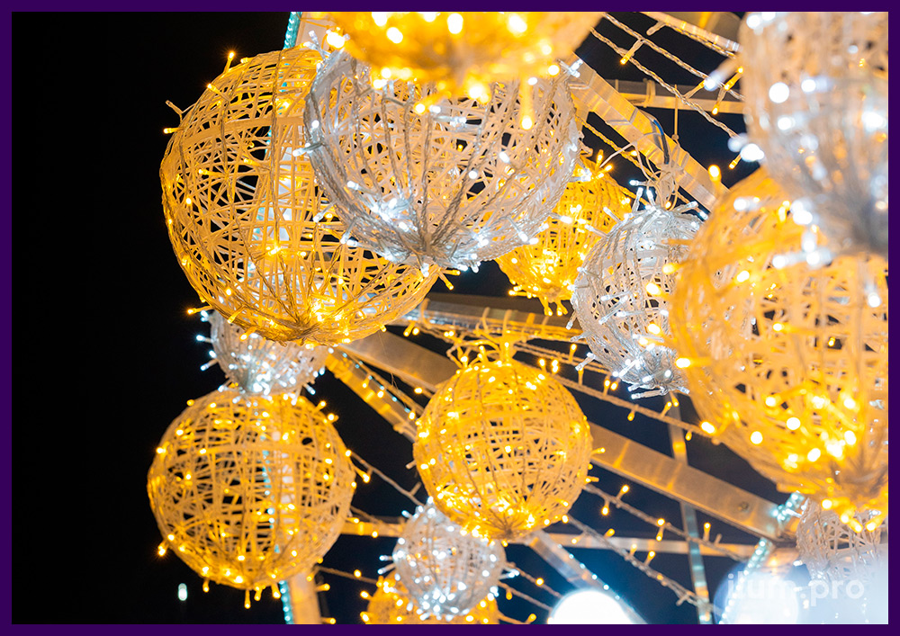 Арка с подсветкой гирляндами и белтлайтом на Новый год, уличные декорации с защитой от осадков