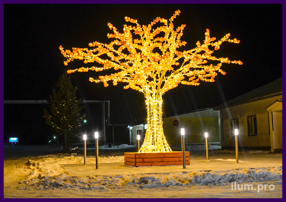 Дерево светодиодное с гирляндами и цветами в ЯНАО на Новый год