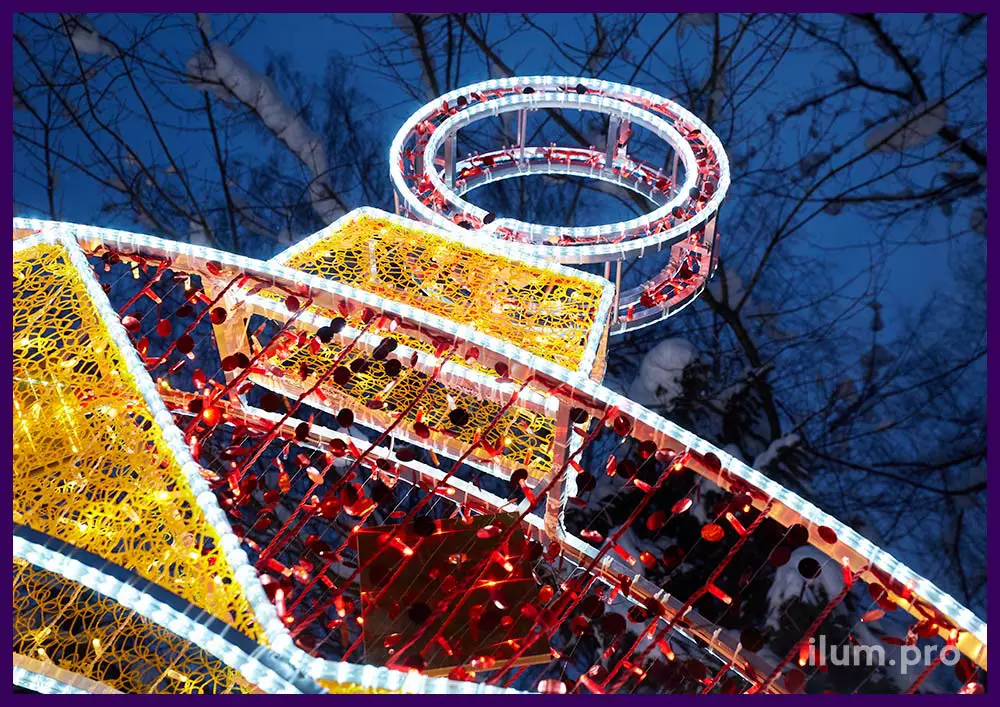 Арка светодиодная с гирляндами и дюралайтом для украшения города на новогодние праздники