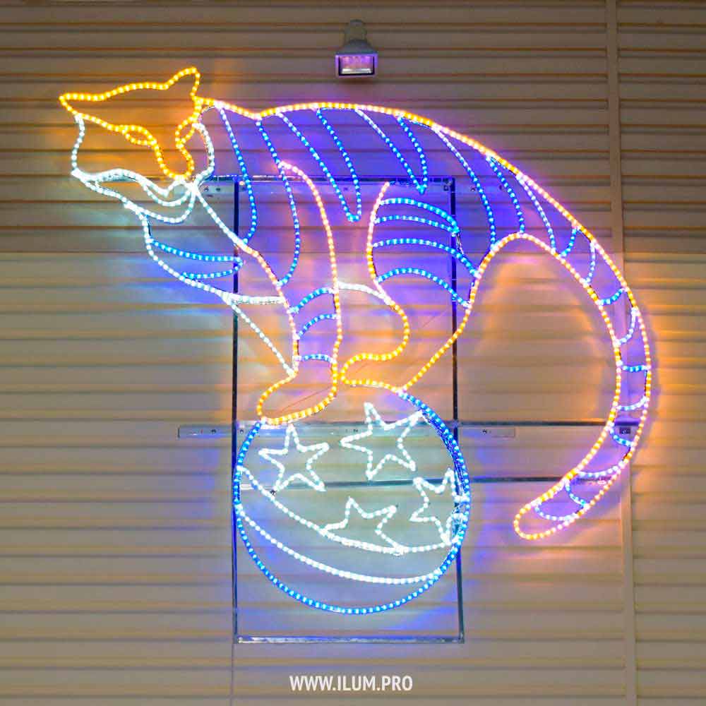 Светодиодный тигр на мяче — новогодняя консоль на фасаде