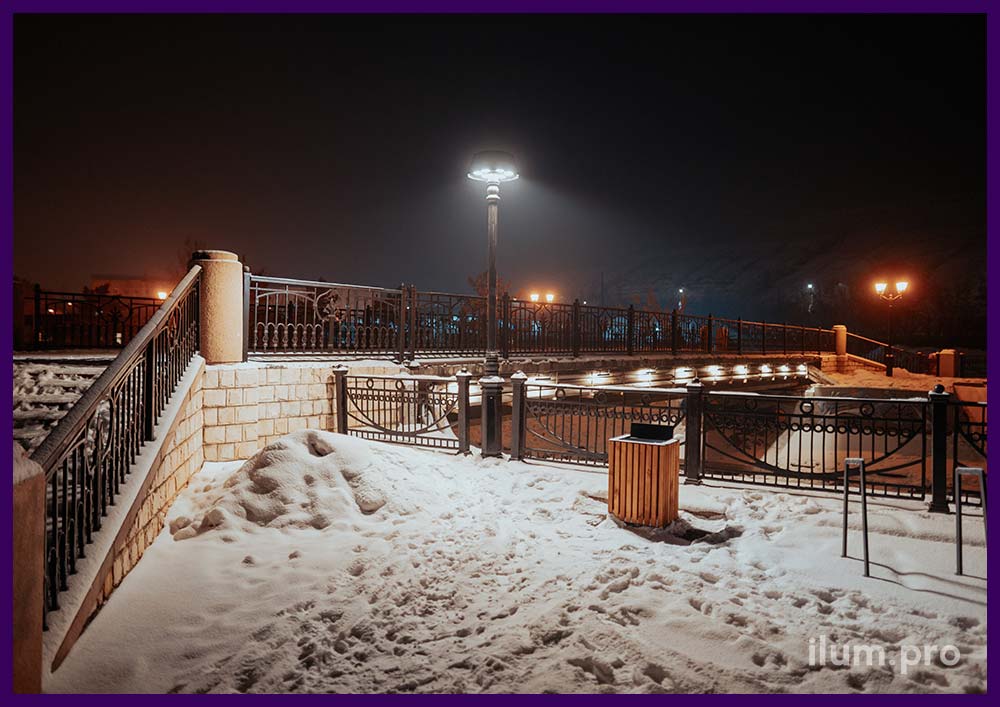 Освещение моста и набережной в Красноярске яркими светодиодными светильниками
