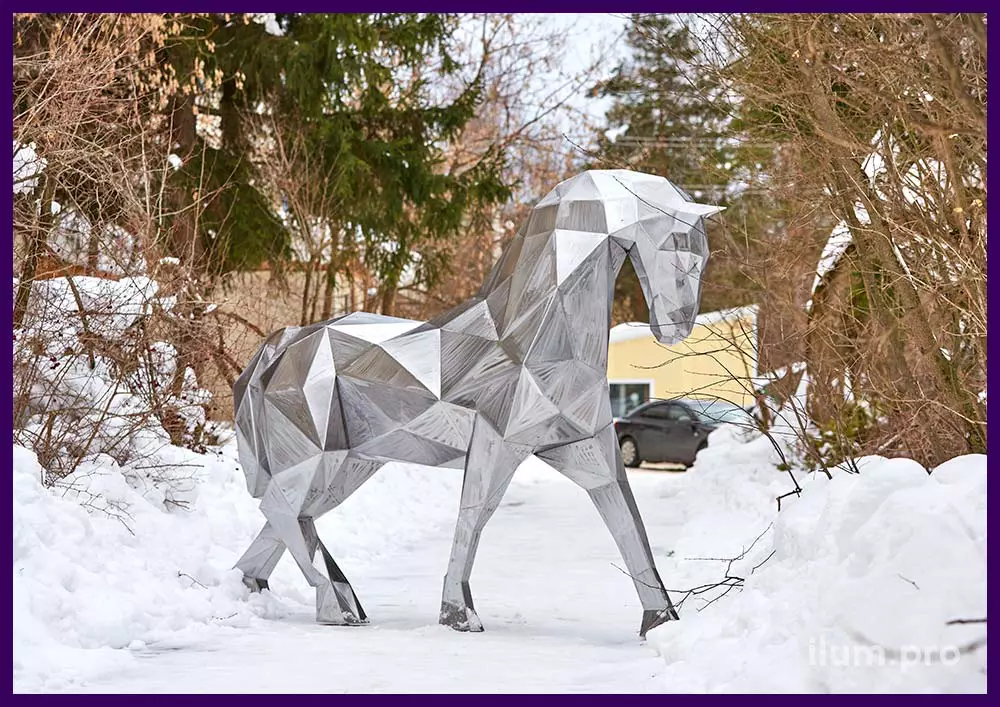 Конь полигональный из кортена - садово-парковая ландшафтная скульптура