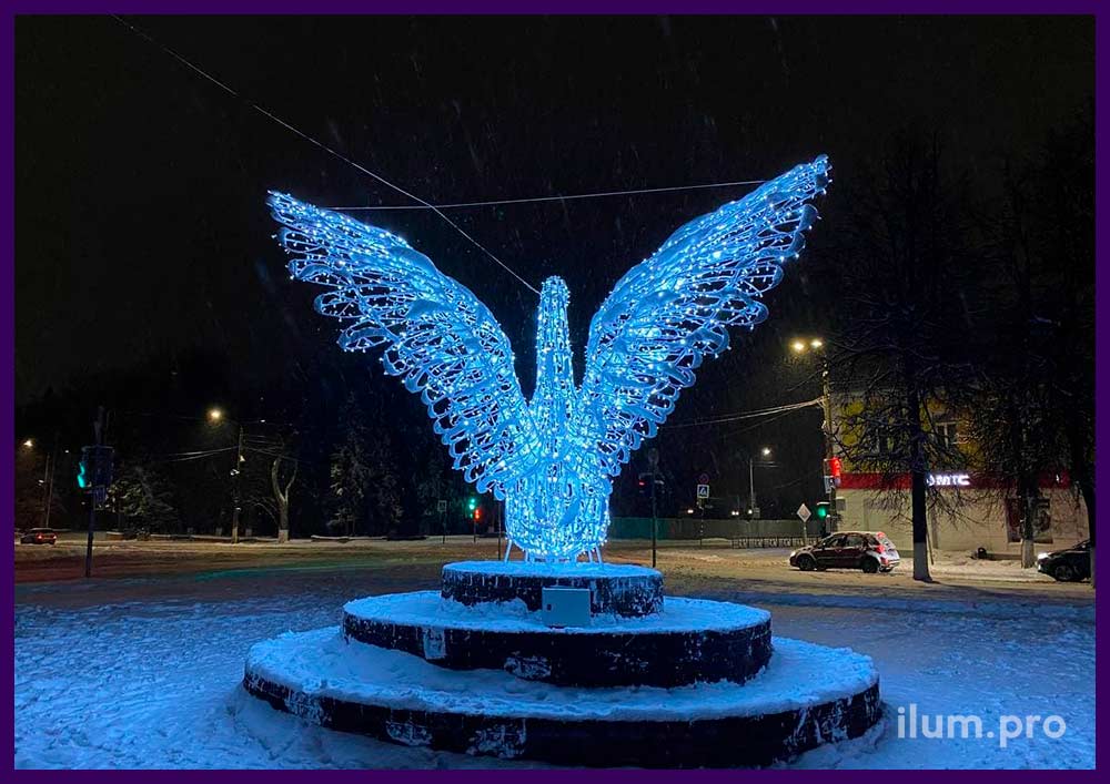 Уличная световая фигура в форме птицы с большими крыльями - подсветка уличными гирляндами IP65