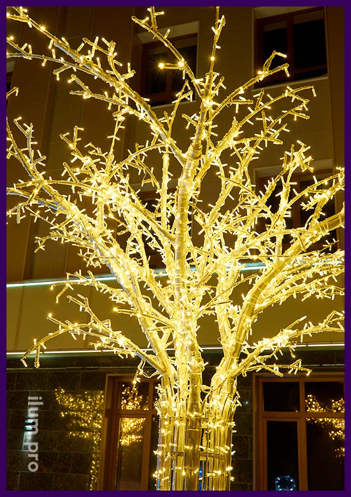 Дерево светодиодное тёпло-белое с каркасом из алюминия и композитным основанием белого цвета