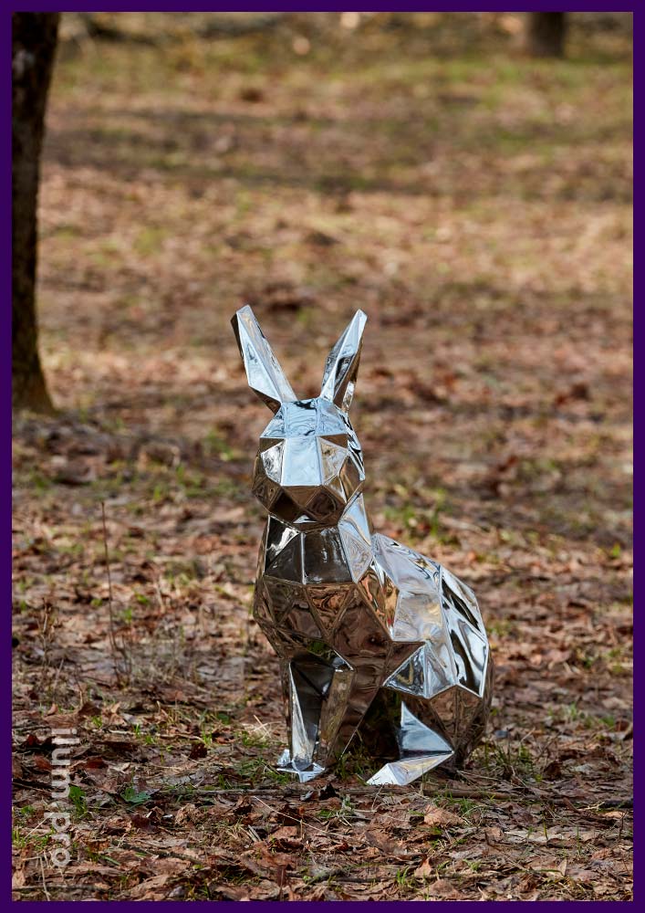 Металлический арт-объект из нержавеющей стали в форме зайца, ландшафтная скульптура