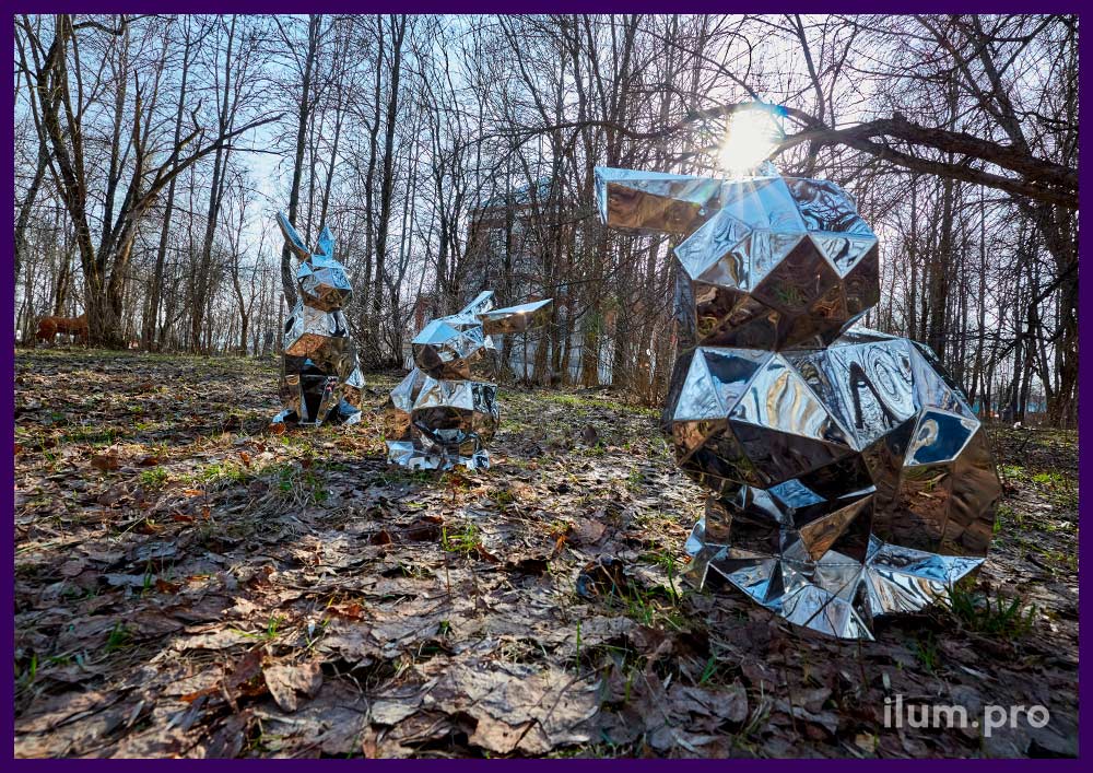 Зайцы из полированной нержавеющей стали, полигональные скульптуры для благоустройства территории