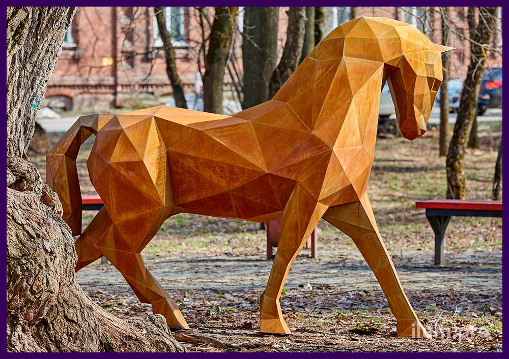 Лошадь металлическая для установки на улице - полигональная скульптура из кортена