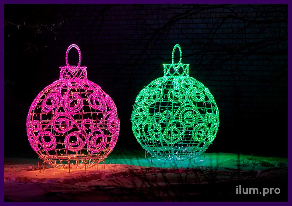 Каркасная иллюминация с гирляндами и дюралайтом разных цветов в форме ёлочных шаров