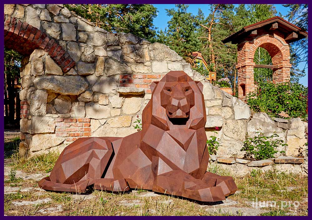 Полигональные львы из металла COR-TEN - стильные арт-объекты для ландшафта