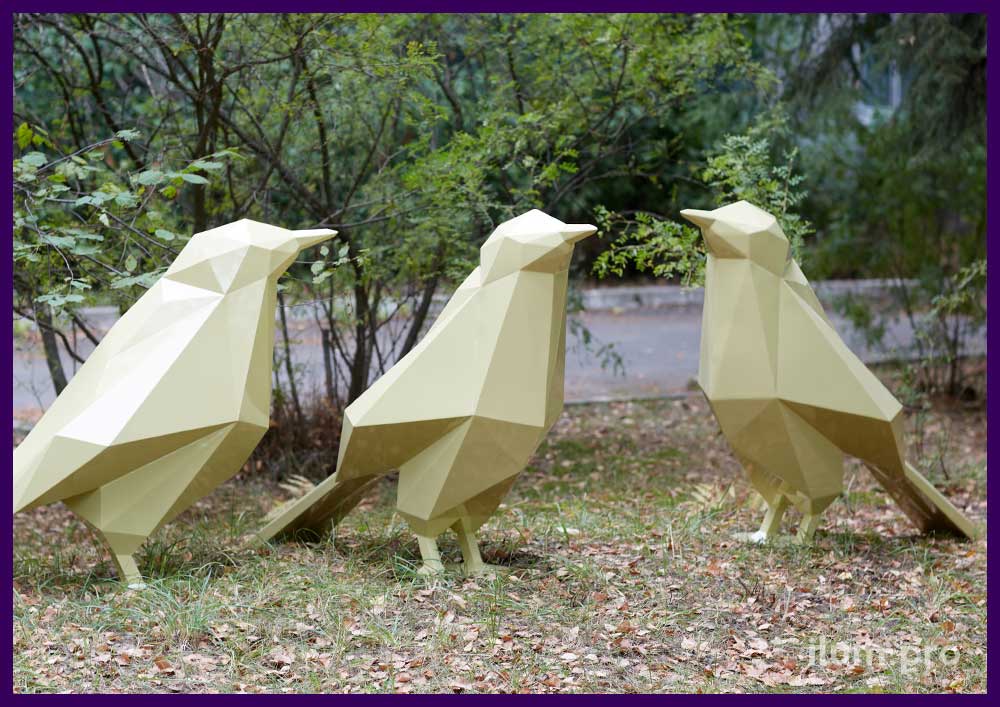 Скульптуры полигональные из крашеной стали - воробьи, птицы для парков и скверов