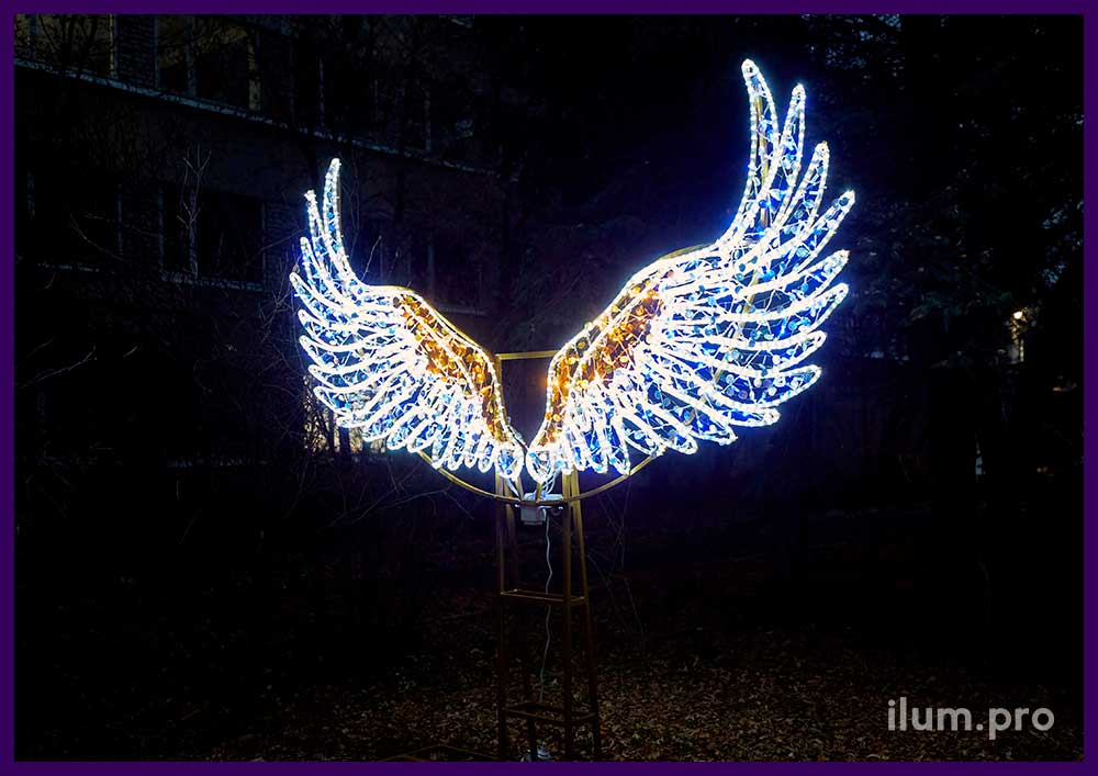 Крылья ангела - фотозона с встроенной подсветкой гирляндами и блёстками на металлическом каркасе