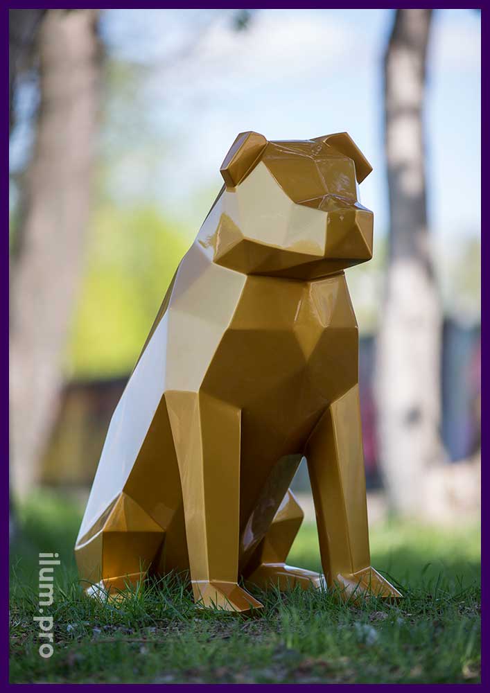 Собака полигональная металлическая с золотой порошковой краской