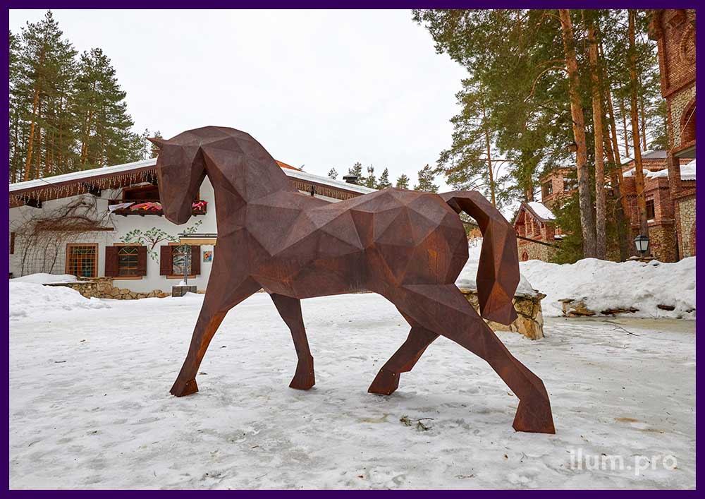 Лошадь полигональная металлическая - фигура животного из ржавого кортена