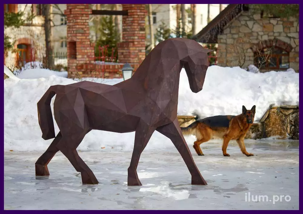 Скульптура коня для благоустройства территории - полигональные животные из кортена