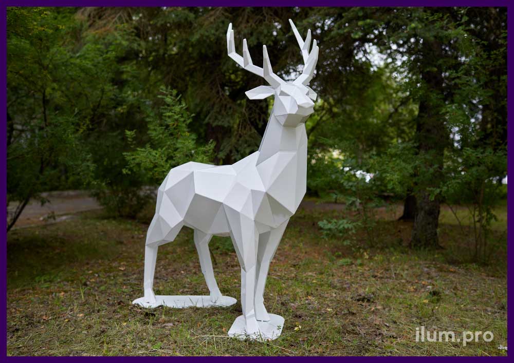 Олени полигональные металлические - скульптуры животных для благоустройства территории