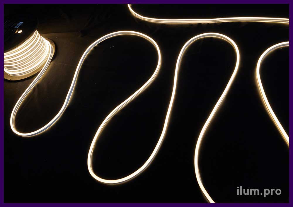 Светодиодный неон тёпло-белого цвета с двухсторонним свечением