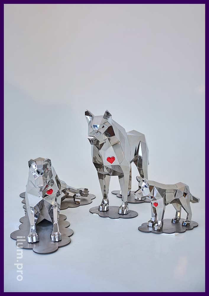 Волки металлические полигональные - скульптуры из нержавейки